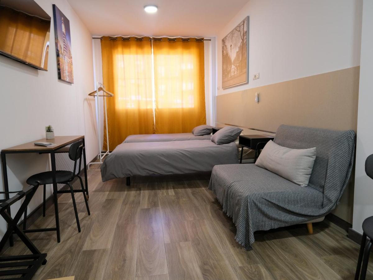 Alianza Suites Madrid Bagian luar foto