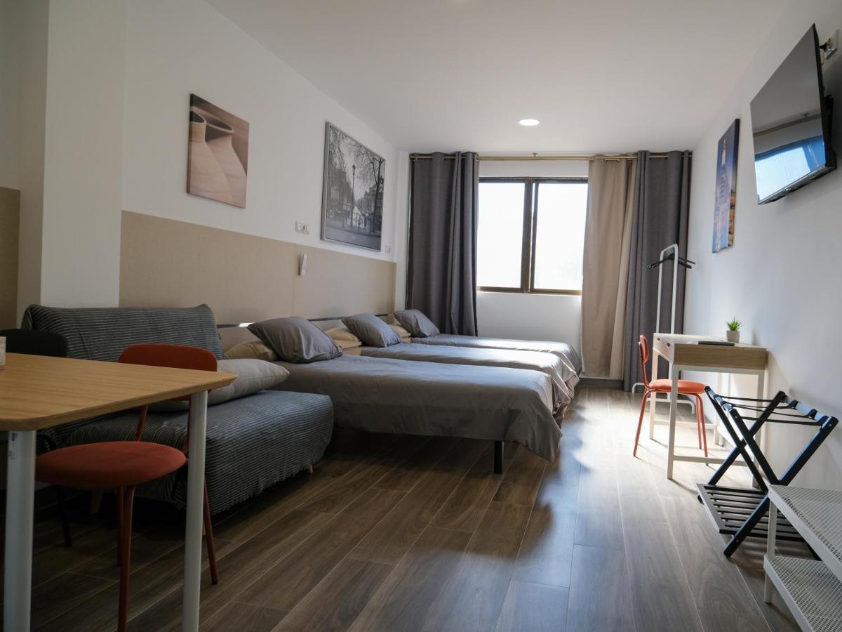 Alianza Suites Madrid Bagian luar foto