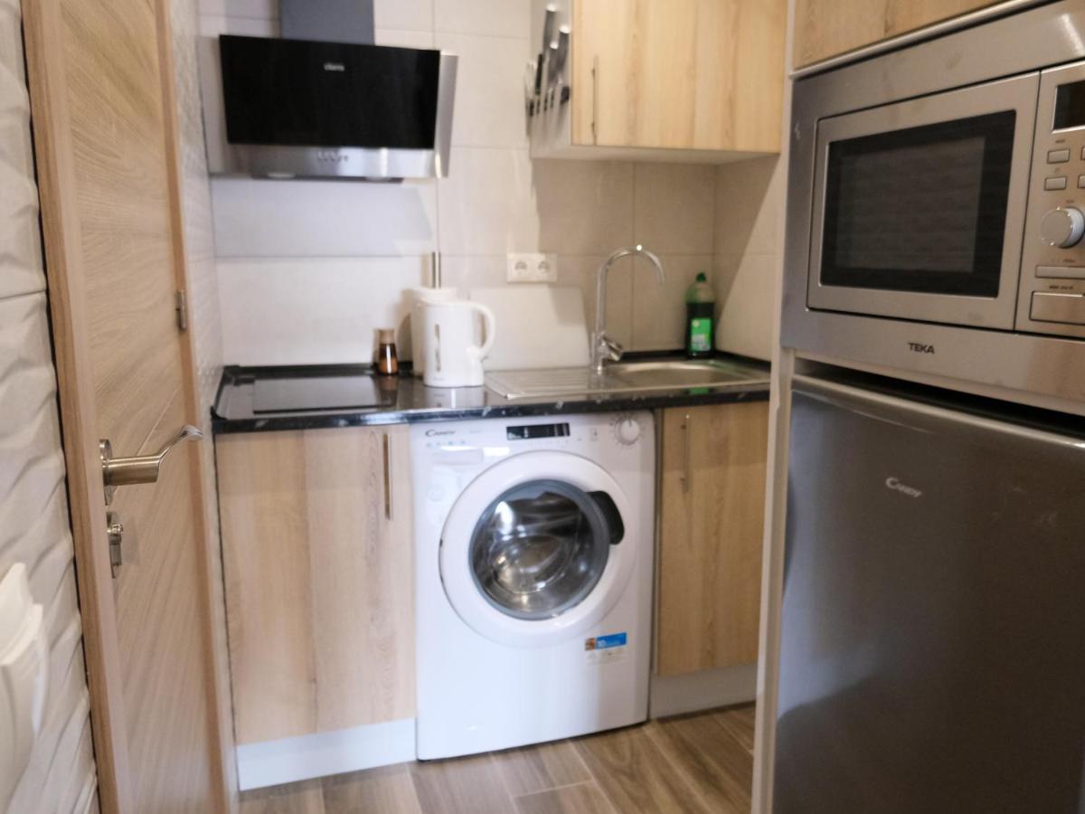 Alianza Suites Madrid Bagian luar foto