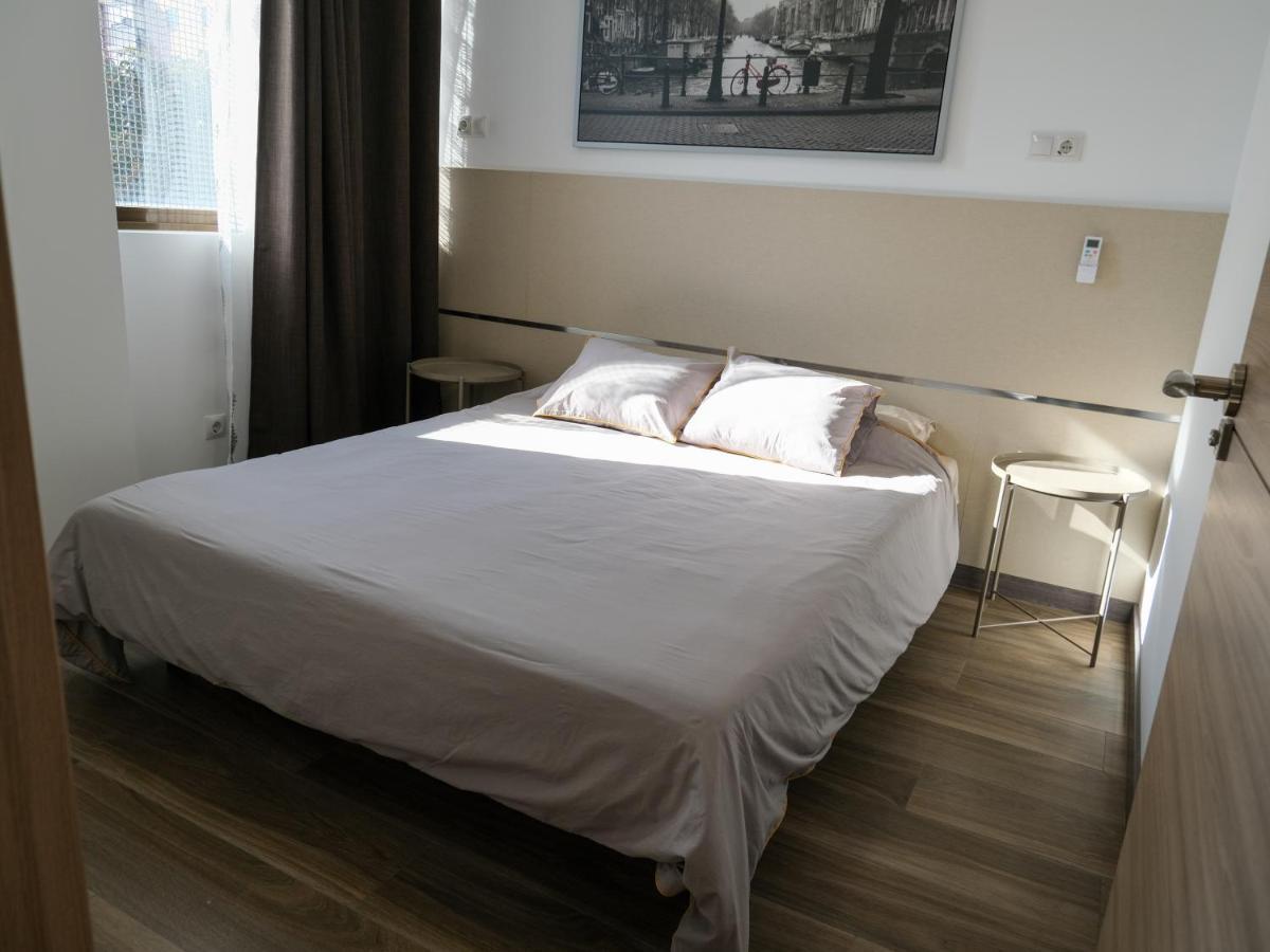 Alianza Suites Madrid Bagian luar foto