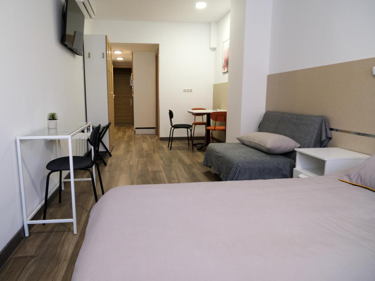 Alianza Suites Madrid Bagian luar foto