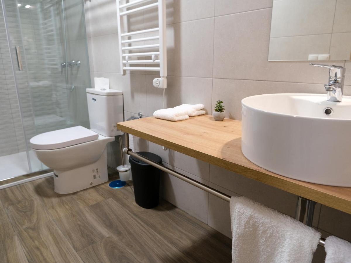 Alianza Suites Madrid Bagian luar foto