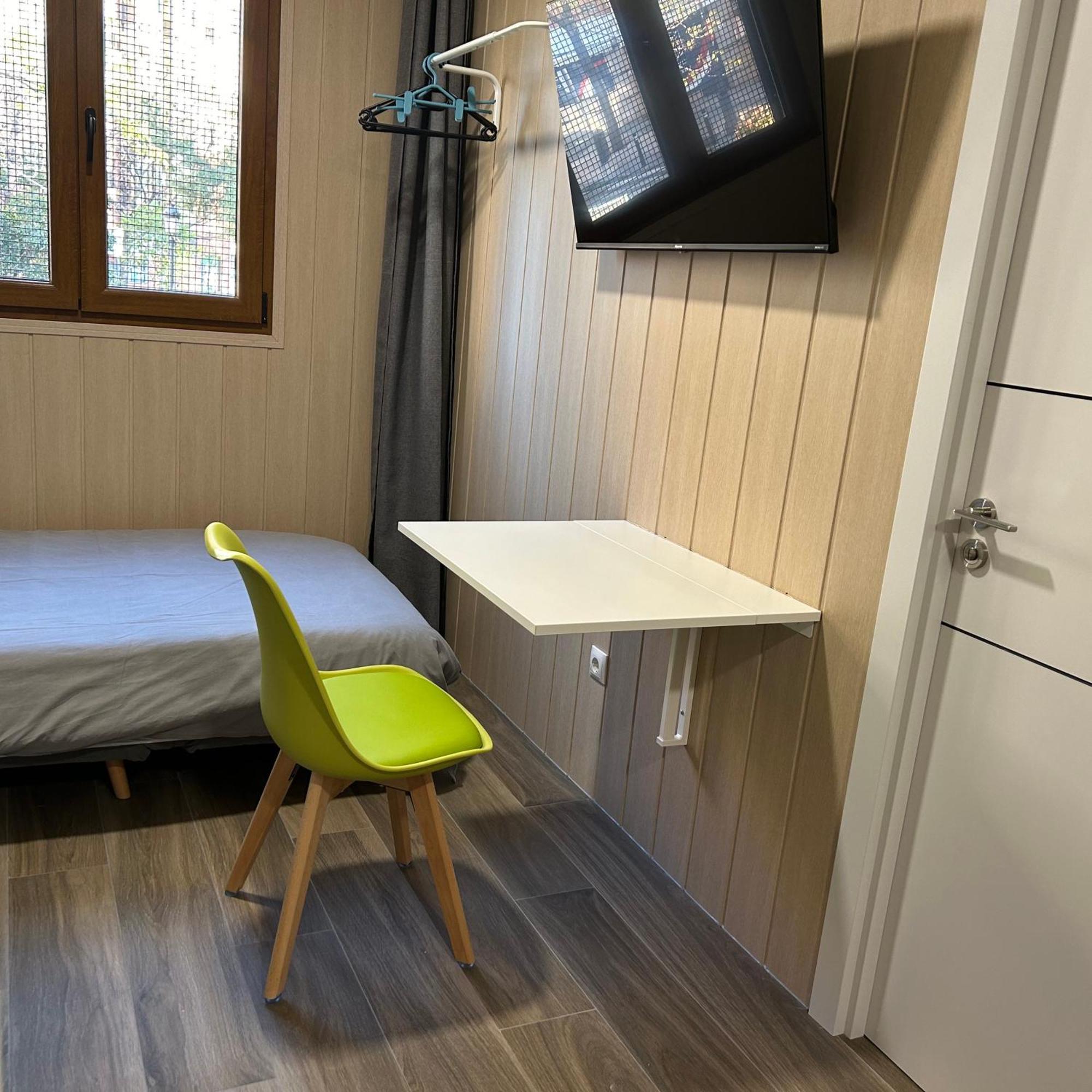 Alianza Suites Madrid Bagian luar foto